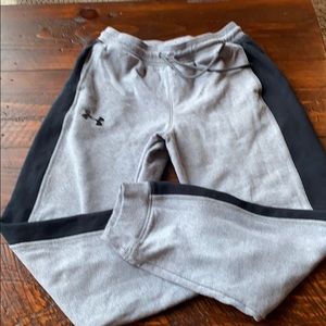 Boys Under Armour sweatpants